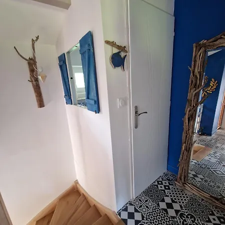 Maison Au Bord De L'eau *